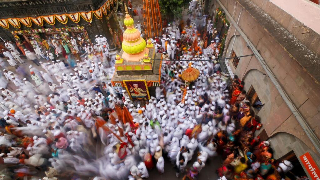 Maharashtra announces toll exemption for Pandharpur pilgrimage vehicles