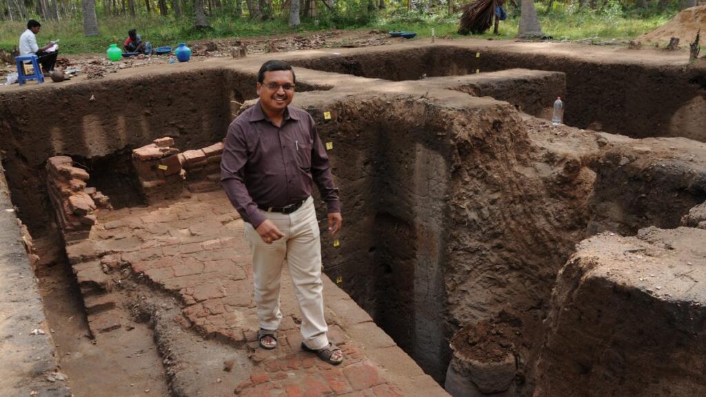 Keeladi excavation report of archaeologist Amarnath Ramakrishna: Why are Centre and T.N. government at loggerheads?