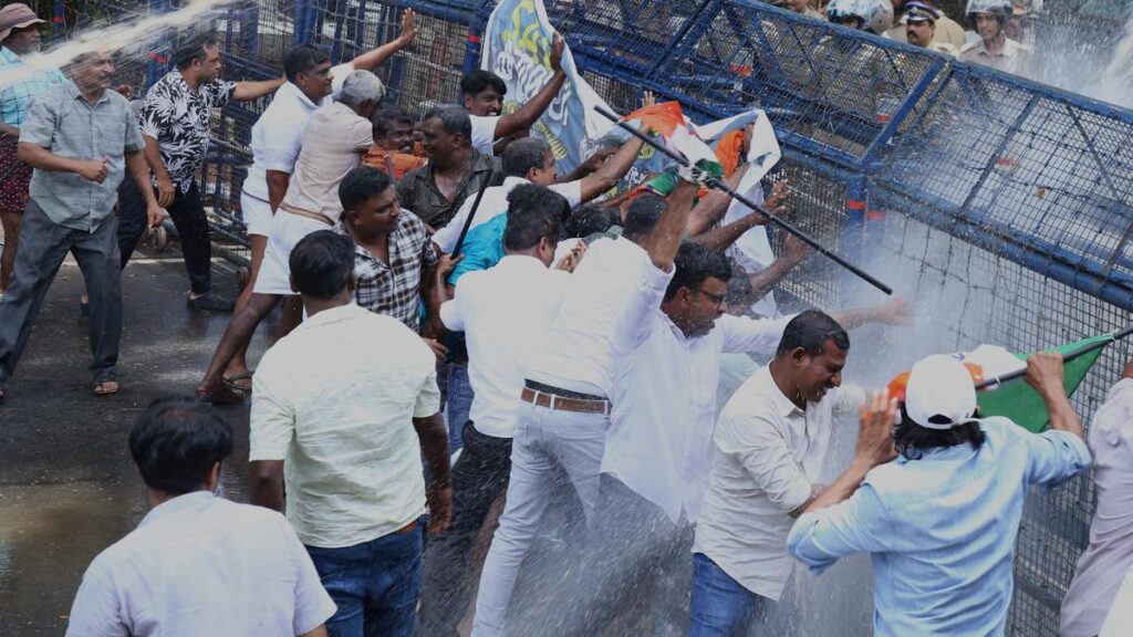 Congress takes out march demanding immediate solution to sea erosion at Kannamaly