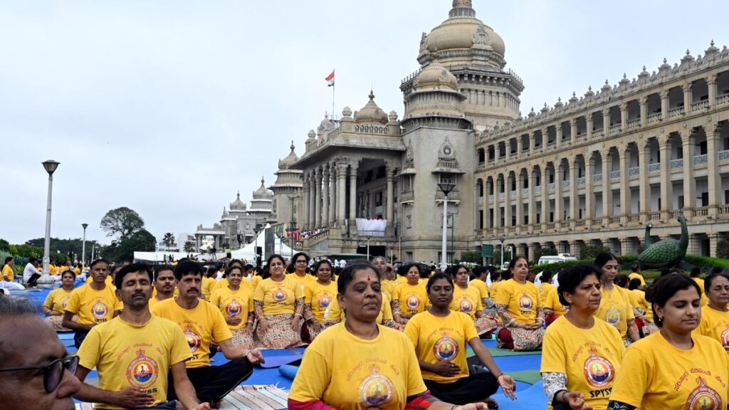 Karnataka Governor, Health Minister, enthusiasts participate in yoga demonstration in Bengaluru