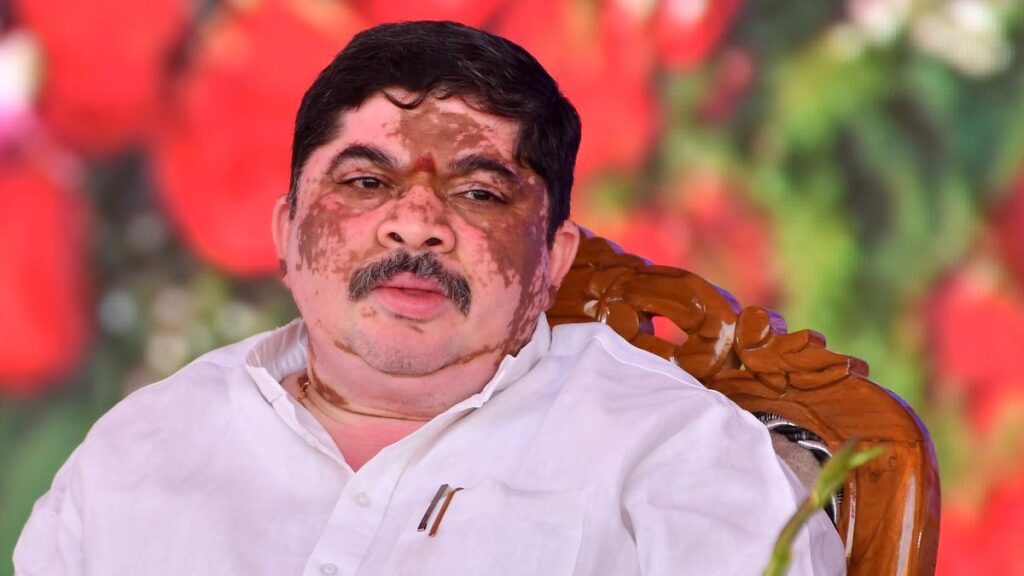 RTC to celebrate 200 crore free tickets worth thousands of crores under Maha Lakshmi scheme: Ponnam Prabhakar