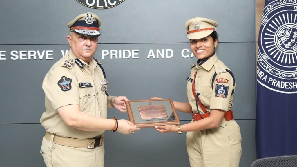 A.P. DGP asks probationary IPS officers to gain knowledge on latest technologies to prevent crimes