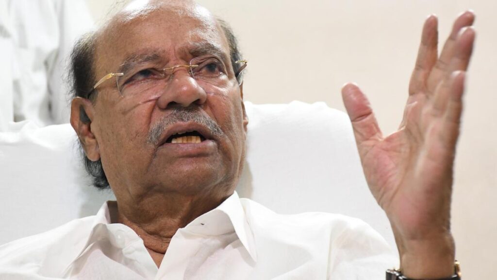 EC won’t accept signature of Ramadoss on Forms A and B: senior PMK leader