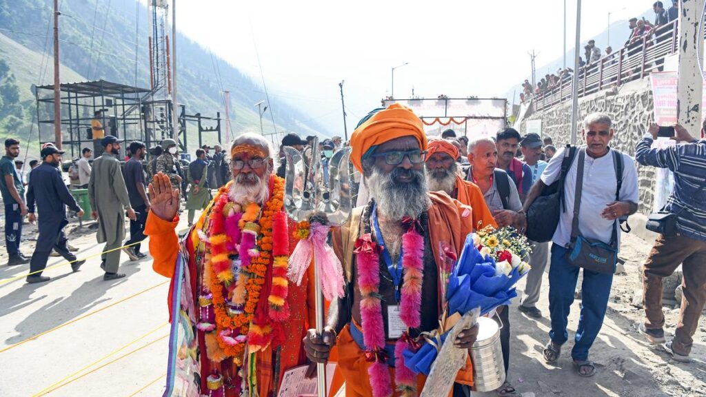 Amarnath Yatra begins as pilgrims set out from Baltal, Nunwan base camps