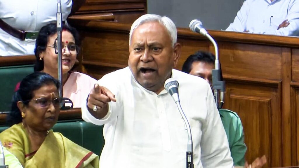 Nitish berates Opposition members for coming to Assembly dressed in black