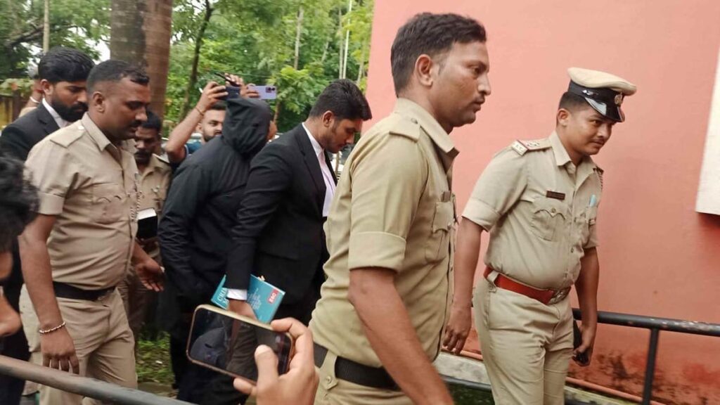 Dharmasthala burial case: Change investigating officer or handing over to SIT, police to ask complainant