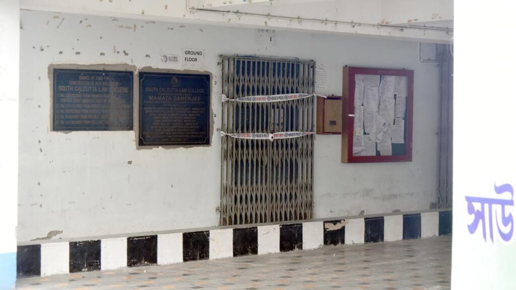 West Bengal finally asks its colleges to follow HC order by shutting down students’ union rooms