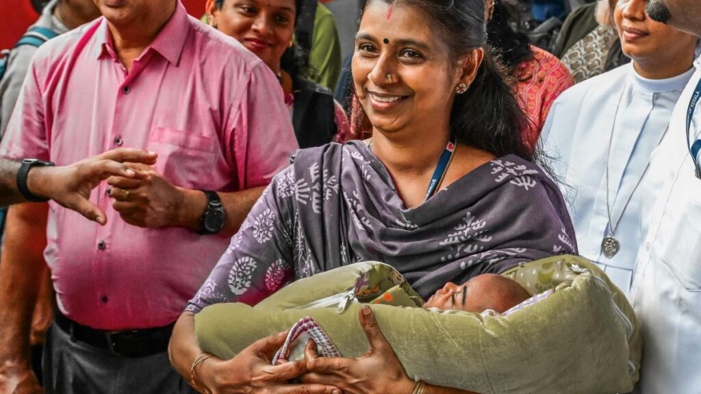 Kerala’s ‘Nidhi’ begins her journey to Jharkhand for reunion with her parents