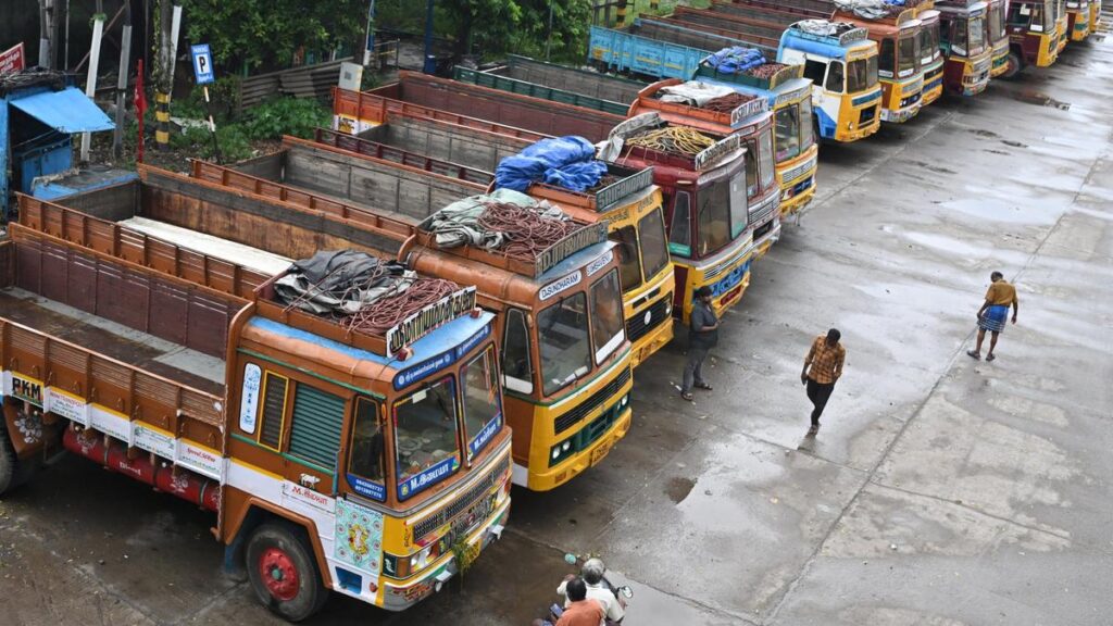 Lorry owners call off strike after Karnataka clears pending Anna Bhagya dues