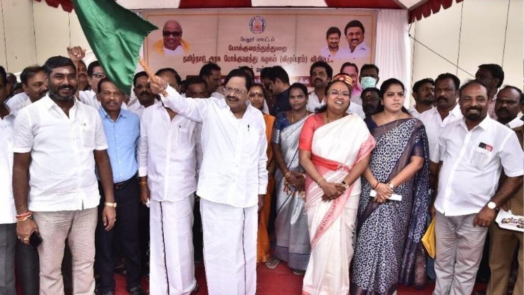 Minister Duraimurugan flags off AC buses in Vellore