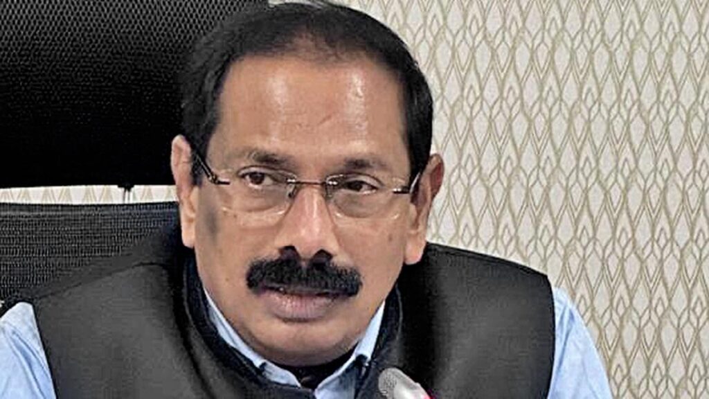17 Municipal Corporations will be declared as plastic-free by next October, says CS
