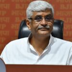 Union Tourism Minister Shekhawat appreciates uptick in tourist footfall in Kashmir