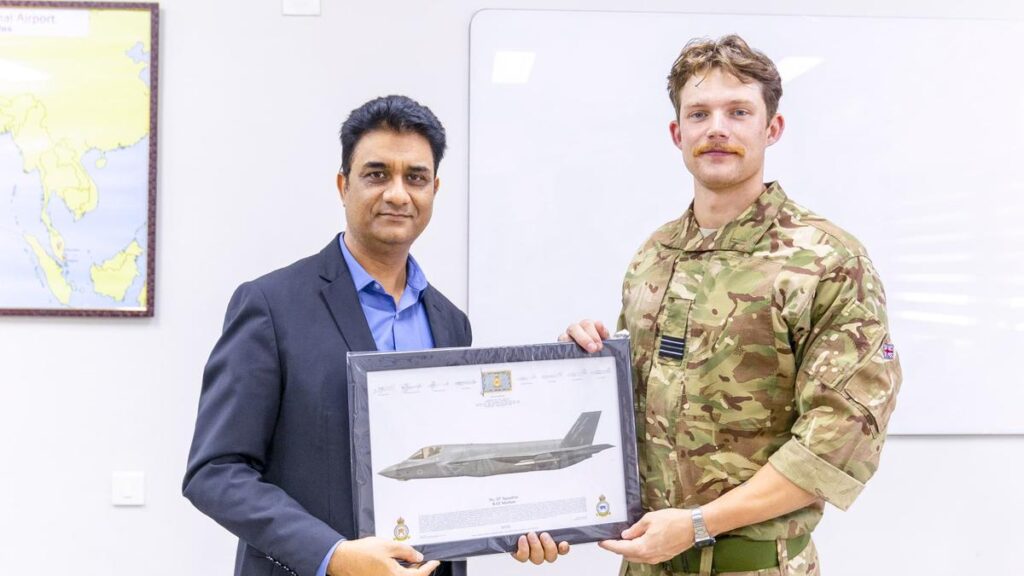 Expert team from U.K. returns after maintenance of F-35B