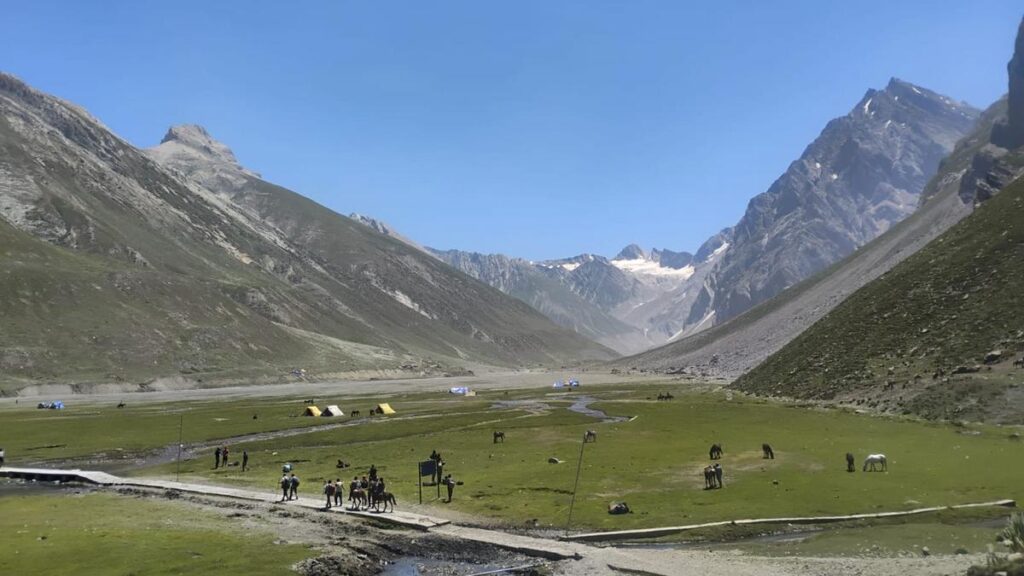 Felt redemption of consciousness, say foreign pilgrims after Amarnath shrine ‘darshan’