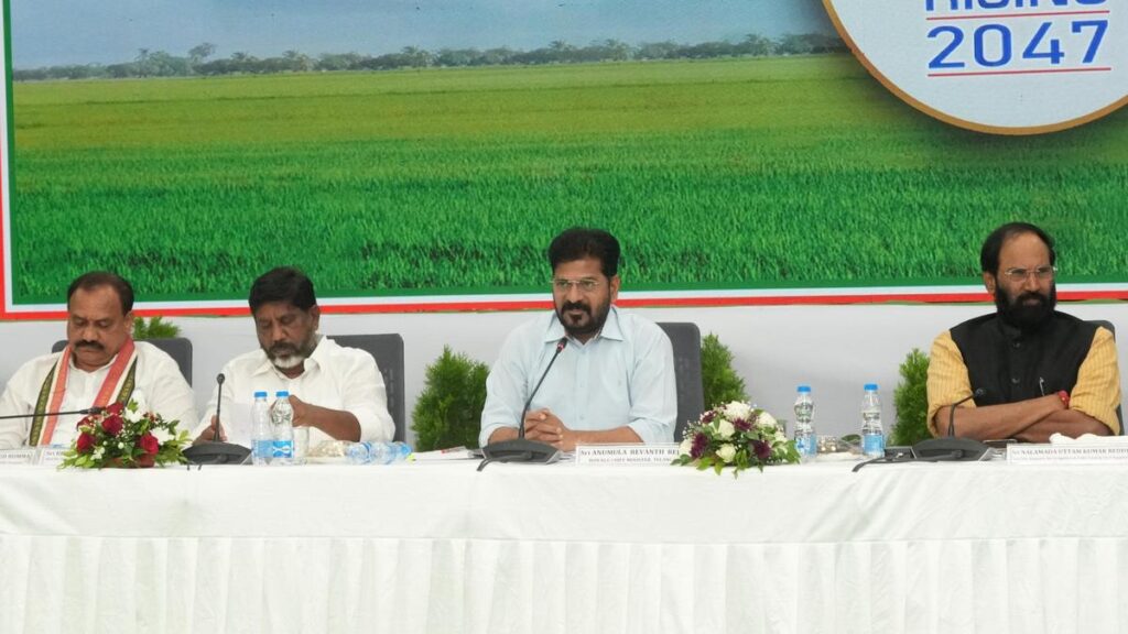 Will go to Erravelli farm house to debate on river water issue: Revanth