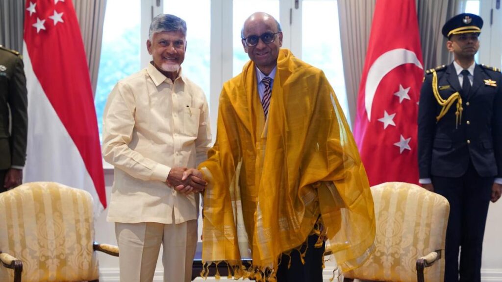 A.P. CM Naidu discusses partnership in key sectors with Singapore President