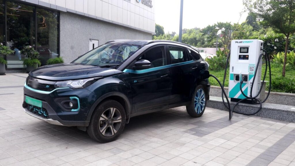 IIT Madras-incubated Plugzmart develops platform connecting EV chargers to multiple networks