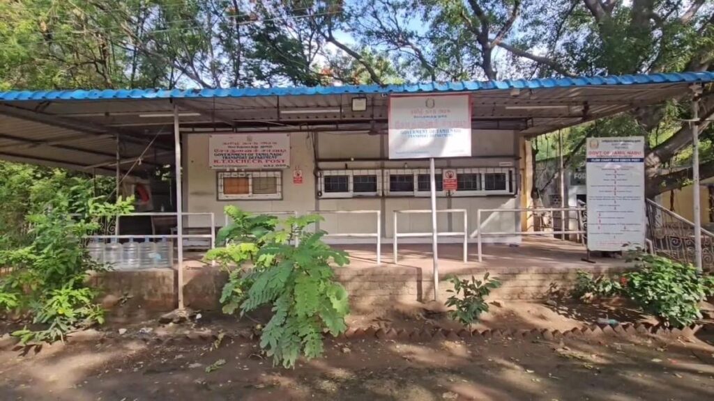 DVAC seizes ₹95,000 in cash at RTO check post near Katpadi