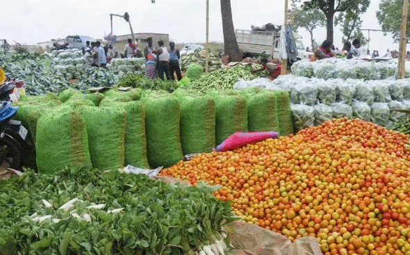India’s Wholesale Inflation Falls